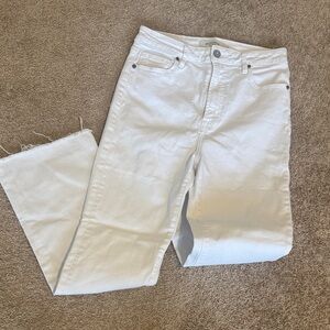 Elegant White Straight Leg Jeans for Women